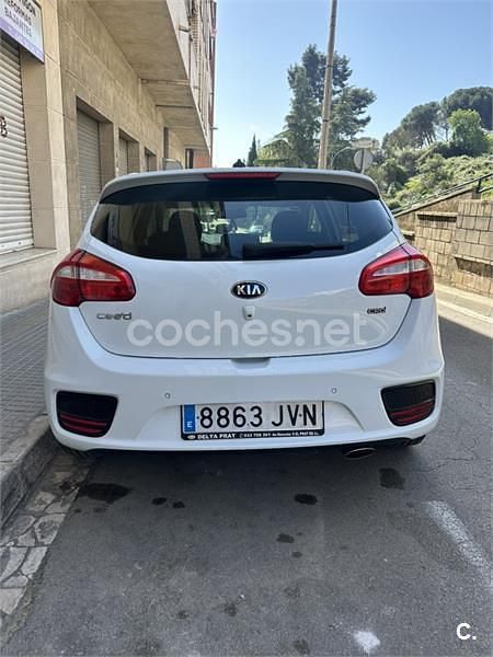 Usado Kia Ceed GT 90 CV (66 kW) 2016 Blanco Berlina