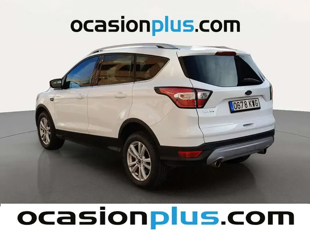 Usado Ford Kuga Trend+ 120 CV (88 kW) 2019 Blanco SUV