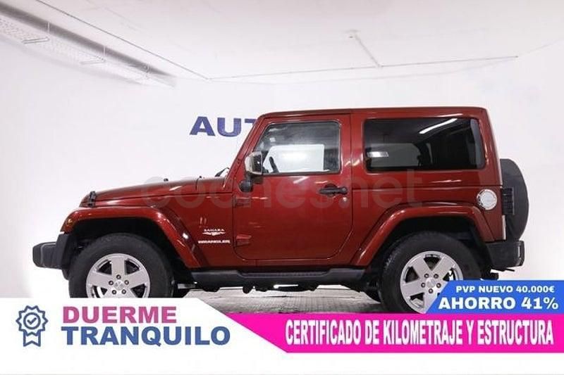 Usado Jeep Wrangler Sahara 200 CV (147 kW) 2012 Granate SUV