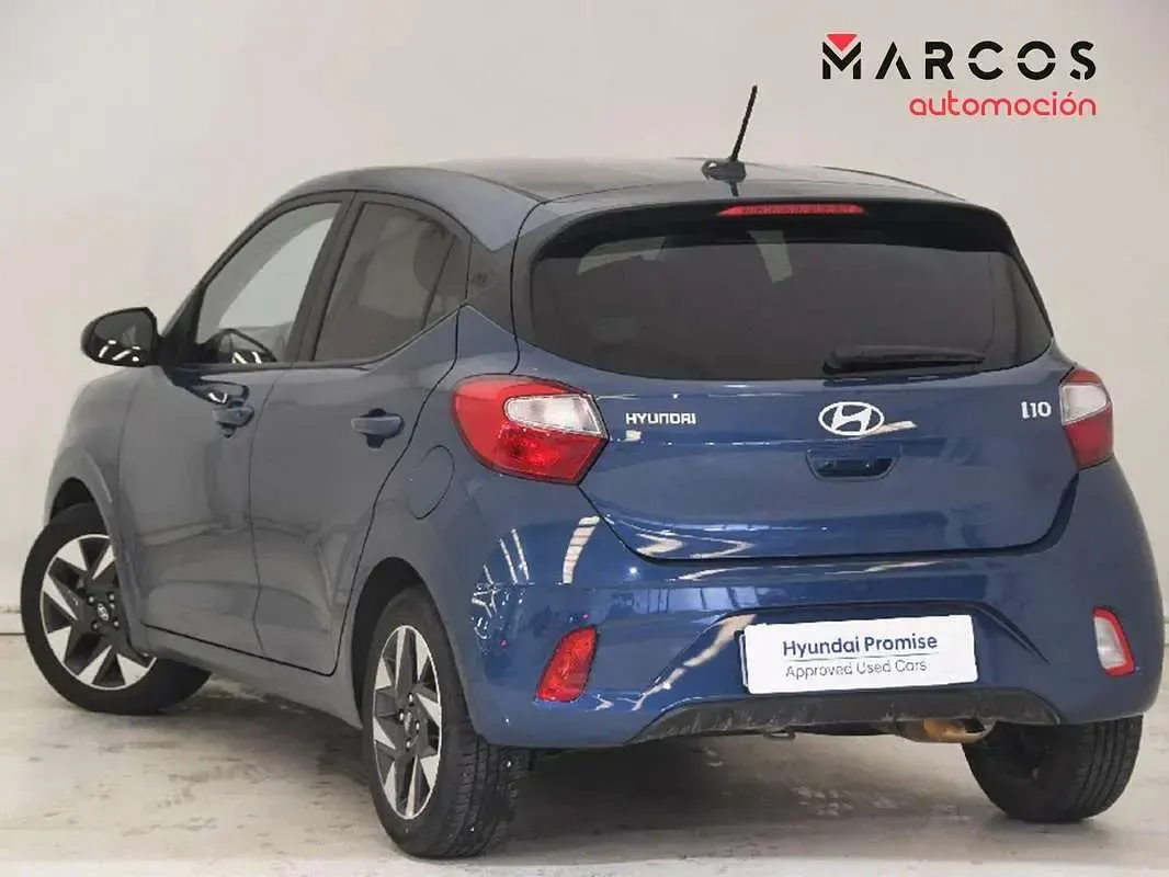 Usado Hyundai i10 64 CV (47 kW) 2025 Azul Utilitario