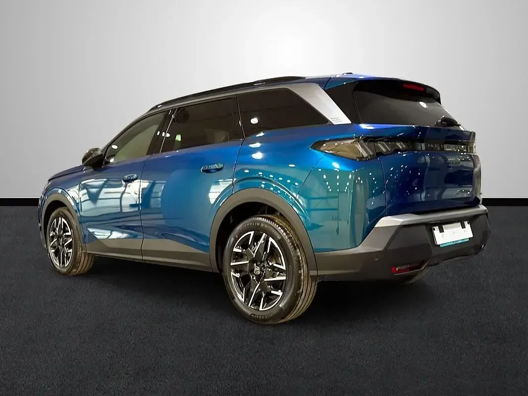 Nuevo Peugeot 5008 Allure 145 CV (106 kW) 2025 Azul claro Monovolumen