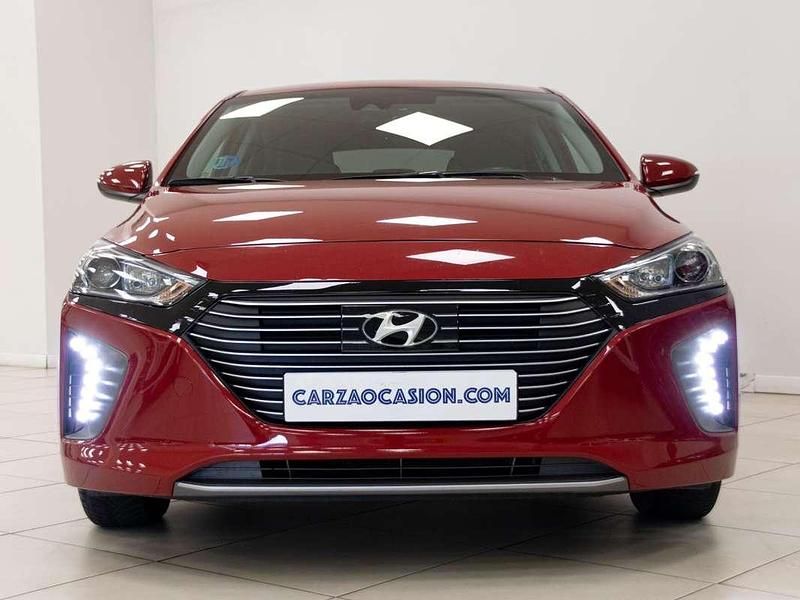 Usado Hyundai Ioniq 141 CV (103 kW) 2019 Rojo Utilitario