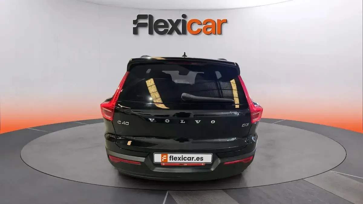 Usado Volvo XC40 150 CV (110 kW) 2018 Negro SUV