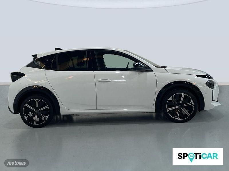 Usado Lancia Ypsilon 100 CV (73 kW) 2024 Blanco Utilitario