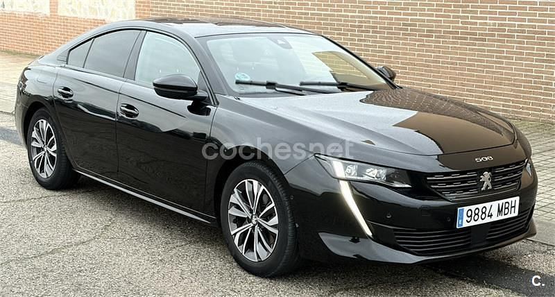 Usado Peugeot 508 Allure 130 CV (95 kW) 2022 Negro Berlina