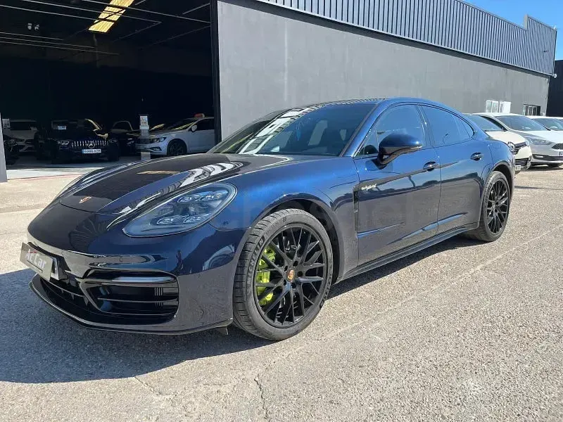 Usado Porsche Panamera 4S 560 CV (411 kW) 2022 Negro Utilitario