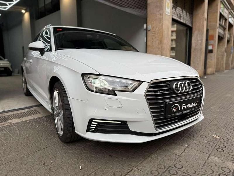 Usado Audi A3 Sportback e-tron S-Line 204 CV (150 kW) 2020 Blanco Utilitario
