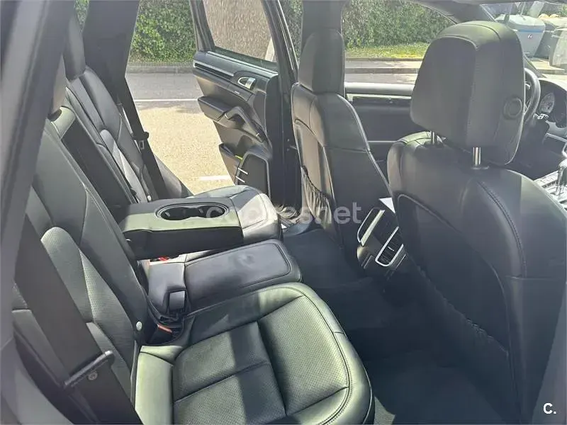 Usado Porsche Cayenne 385 CV (283 kW) 2016 Negro SUV
