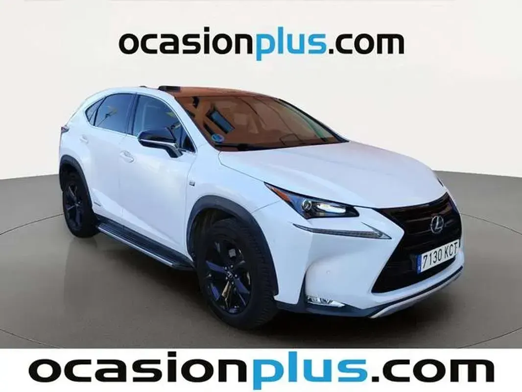 Usado Lexus NX300h Sport Line 197 CV (144 kW) 2017 Blanco SUV