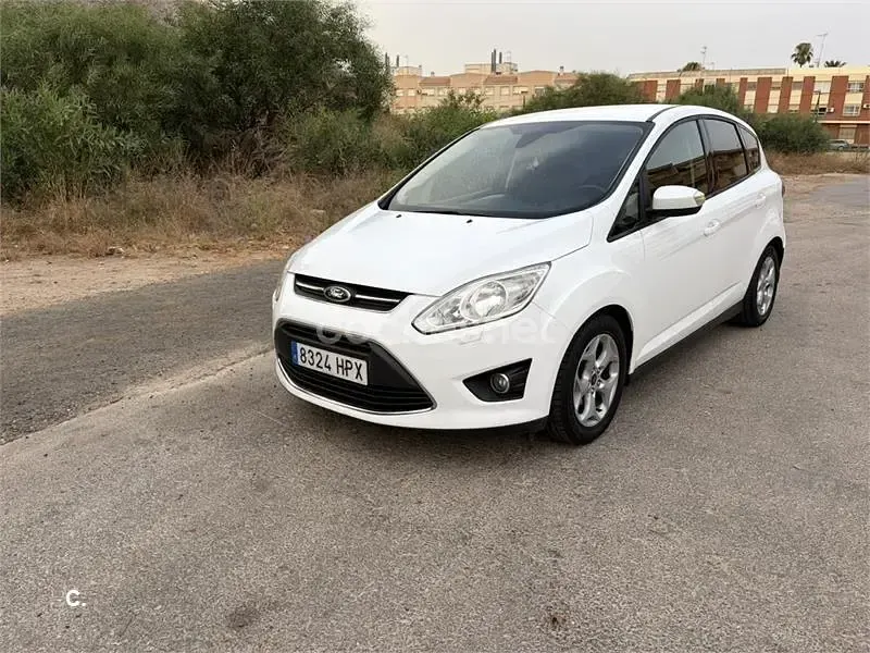 Usado Ford C-MAX Trend 125 CV (91 kW) 2013 Blanco Monovolumen