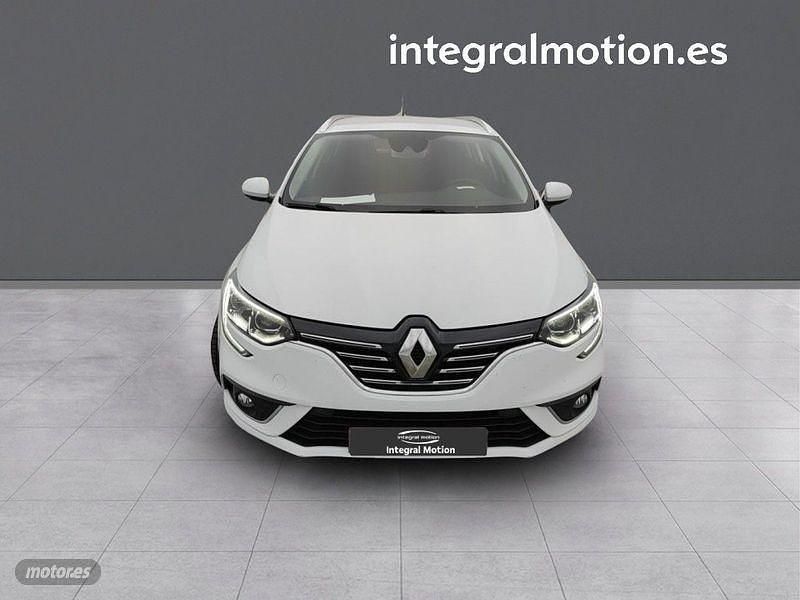 Usado Renault Mégane GrandTour Intens 115 CV (84 kW) 2020 Blanco Familiar