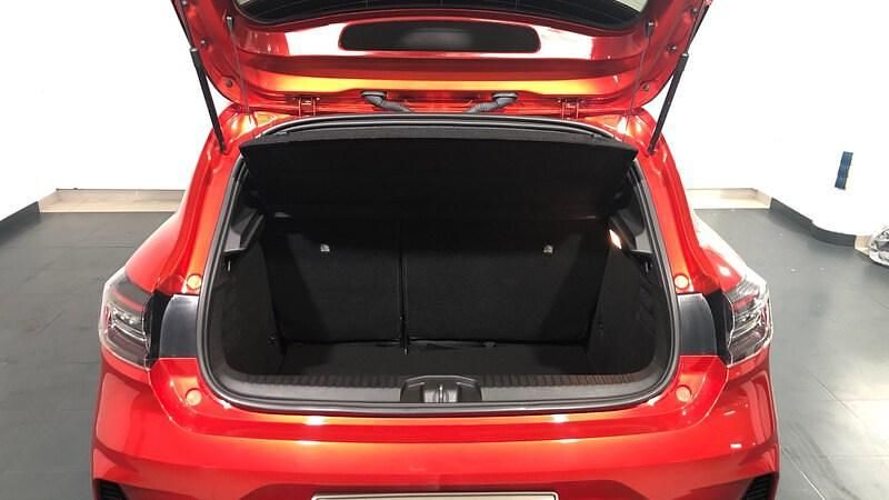 Usado Renault Clio V Techno 90 CV (66 kW) 2023 Rojo Berlina