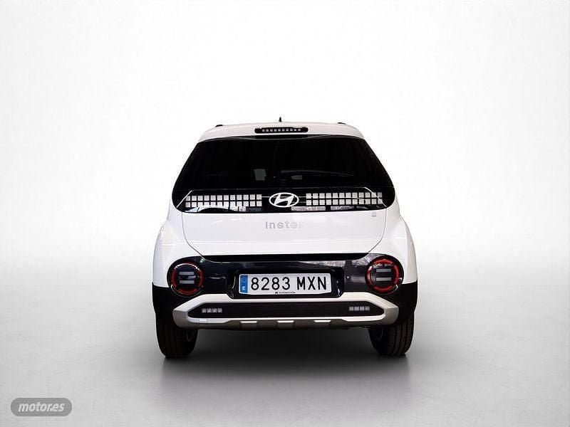 Usado Hyundai Inster 84 kW (115 CV) 2024 Blanco Utilitario