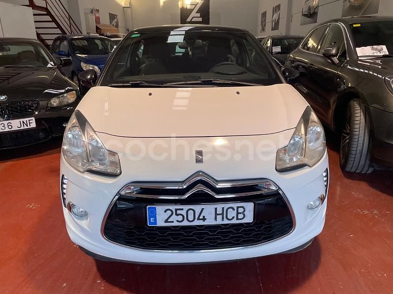 Usado Citroën DS3 68 CV (50 kW) 2011 Blanco Berlina