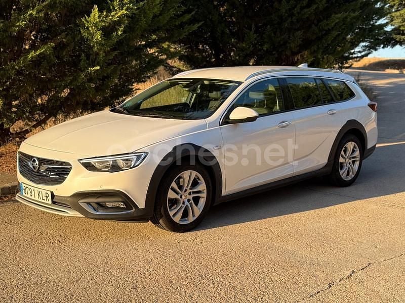 Blanco Usado 2018 Opel Insignia Excellence Familiar | 14.900 € (Un poco caro) - Imagen 1/4