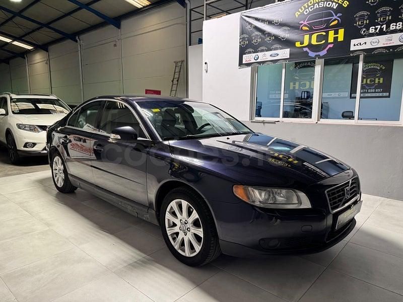 Usado Volvo S80 Momentum 205 CV (150 kW) 2010 Azul Berlina