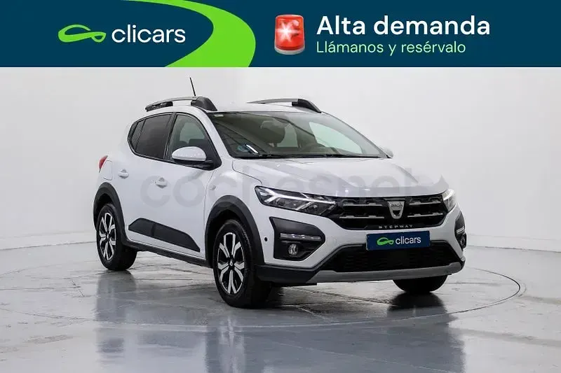 Usado Dacia Sandero Comfort 101 CV (74 kW) 2021 Blanco Berlina
