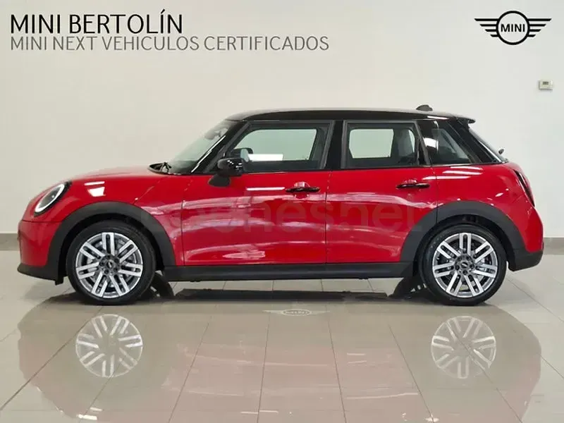 Nuevo Mini Cooper 114 kW (156 CV) 2025 Rojo Utilitario
