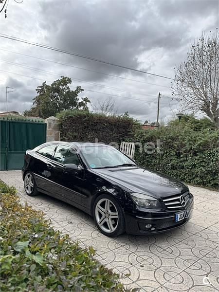 Negro Usado 2009 Mercedes 230 Berlina | 7200 € - Imagen 1/4