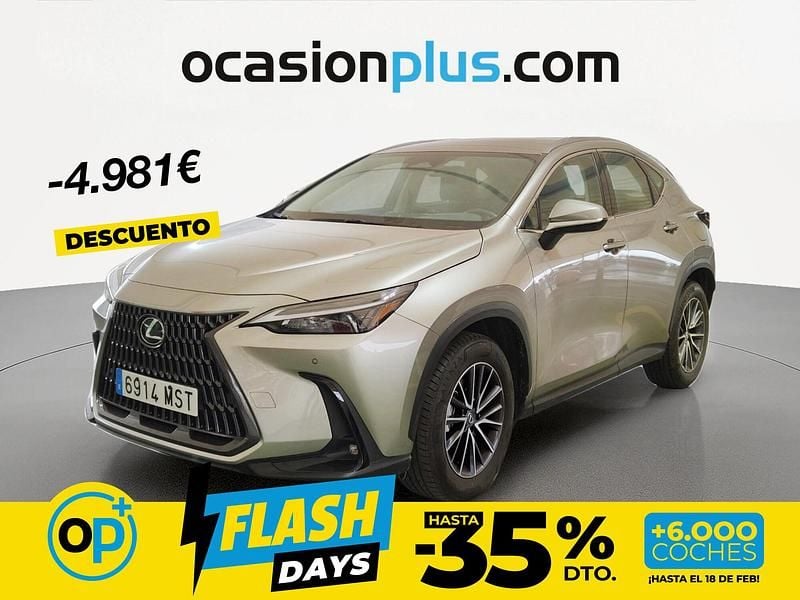 Usado Lexus NX350h 242 CV (177 kW) 2024 Gris Recogida