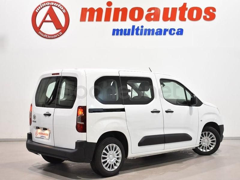 Usado Toyota Proace City City 102 CV (75 kW) 2021 Blanco Monovolumen