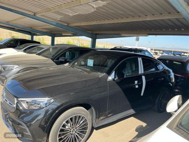 Negro Nuevo 2024 Mercedes GLC300e Coupe | 63.000 € - Imagen 1/4