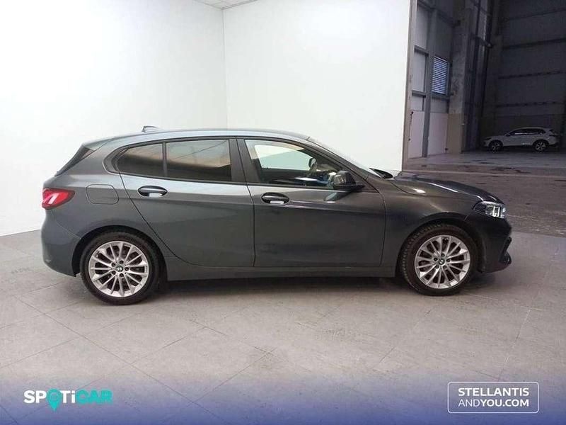 Usado BMW 118 150 CV (110 kW) 2020 Gris Utilitario
