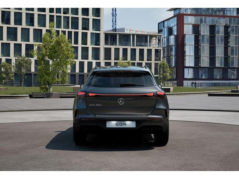 Nuevo Mercedes EQA250+ 139 kW (190 CV) 2025 Gris SUV