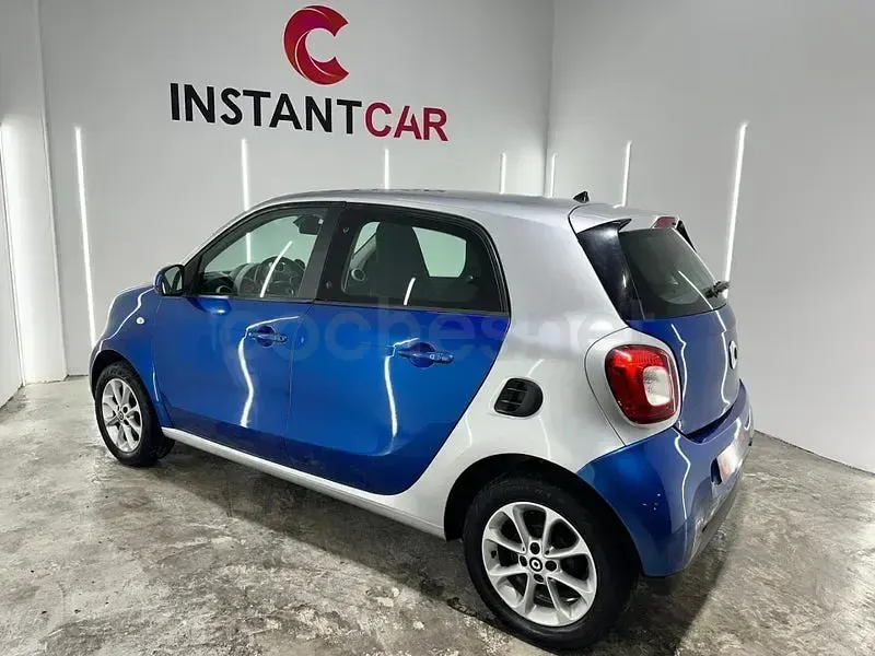 Usado Smart ForFour 90 CV (66 kW) 2017 Azul Utilitario