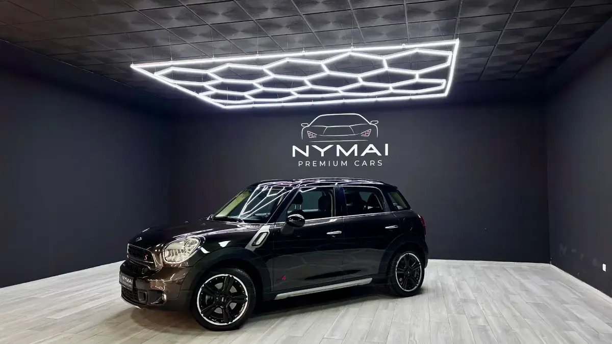 Usado Mini Cooper S 190 CV (139 kW) 2016 Gris Utilitario