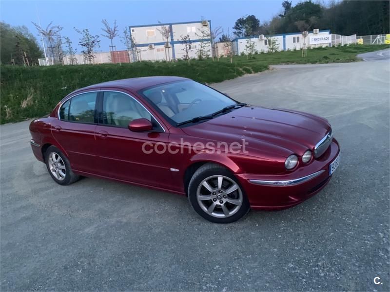 Granate Usado 2004 Jaguar X-type Executive Berlina | 3500 € (Buen precio) - Imagen 1/4