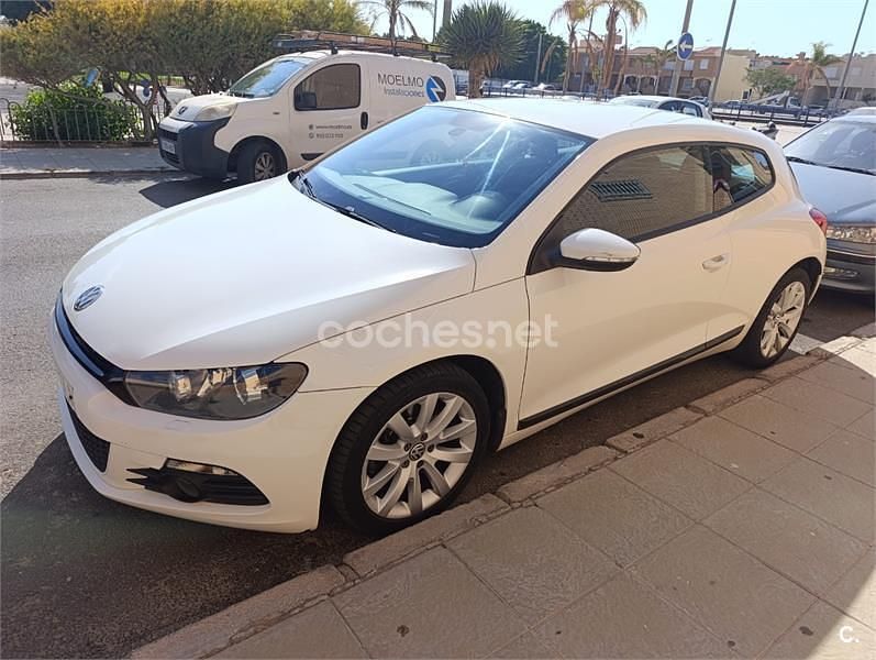 Blanco Usado 2009 VW Scirocco Coupe | 8900 € (Precio justo) - Imagen 1/4