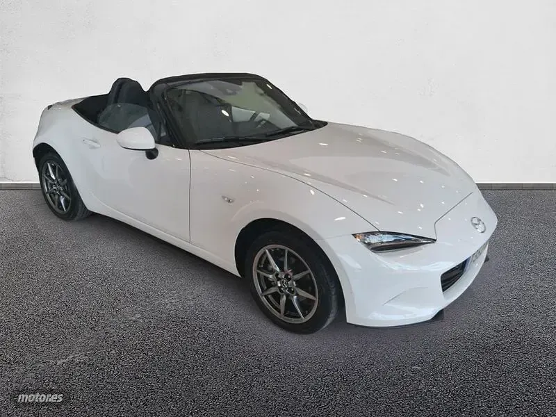 Usado Mazda MX5 132 CV (97 kW) 2024 Blanco Descapotable