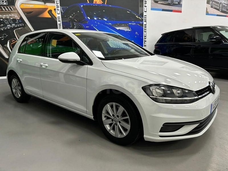 Usado VW Golf VII Edition 115 CV (84 kW) 2019 Blanco Berlina