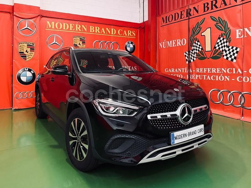 Negro Usado 2022 Mercedes GLA200 SUV | 28.990 € (Super precio) - Imagen 1/4