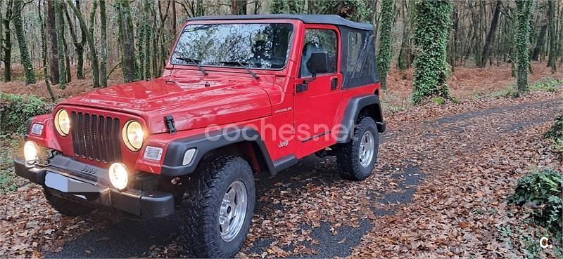 Usado Jeep Wrangler 118 CV (86 kW) 2000 Rojo SUV