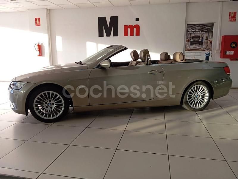 Usado BMW 320 Cabriolet 170 CV (125 kW) 2009 Beige Descapotable