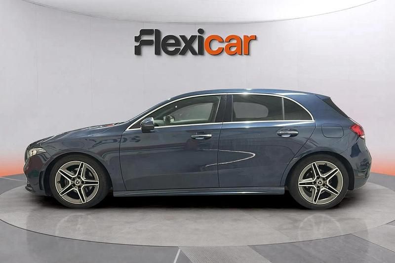 Usado Mercedes A180 136 CV (100 kW) 2020 Azul Berlina