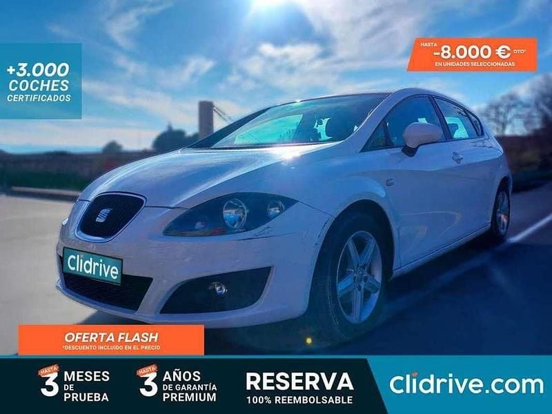 Blanco Usado 2011 Seat Leon Reference Utilitario | 5390 € (Precio justo) - Imagen 1/3