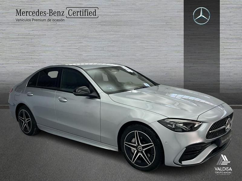 Usado Mercedes C300e AMG line 313 CV (230 kW) 2024 Gris / plata Berlina