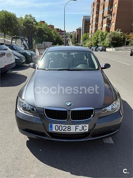 Gris / plata Usado 2006 BMW 318 Berlina | 7150 € (Precio justo) - Imagen 1/4