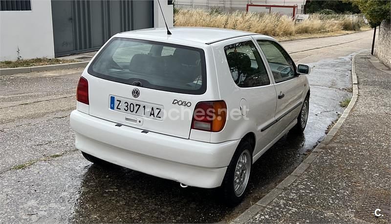 Usado VW Polo Sport 75 CV (55 kW) 1995 Blanco Berlina