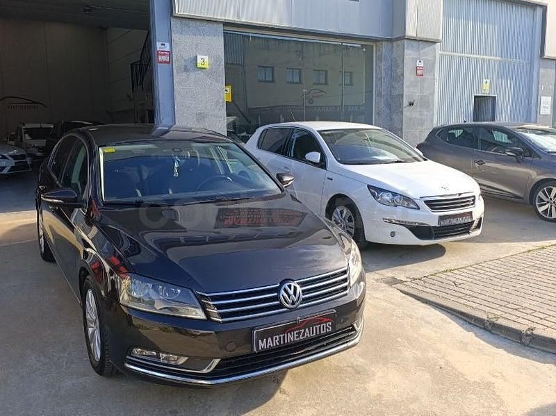 Usado VW Passat Advance 140 CV (102 kW) 2011 Marrón Berlina