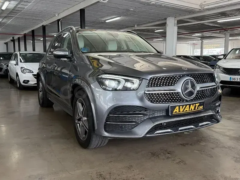 Usado Mercedes GLE350 de 320 CV (235 kW) 2021 Gris / plata SUV