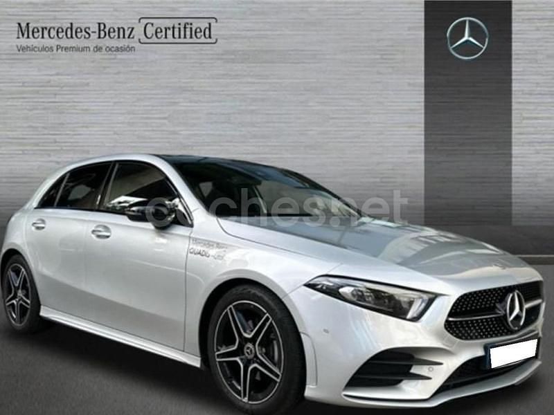 Gris / plata Usado 2022 Mercedes A200 Berlina | 28.990 € (Precio justo) - Imagen 1/4