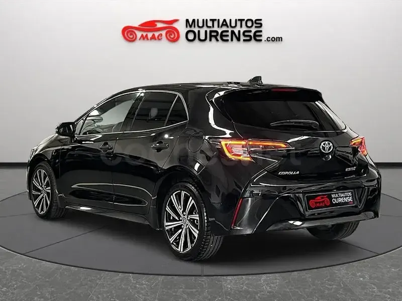 Usado Toyota Corolla Business Edition 122 CV (89 kW) 2021 Negro Berlina
