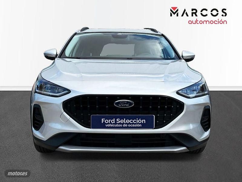 Usado Ford Focus Active X 125 CV (91 kW) 2024 Plateado Berlina
