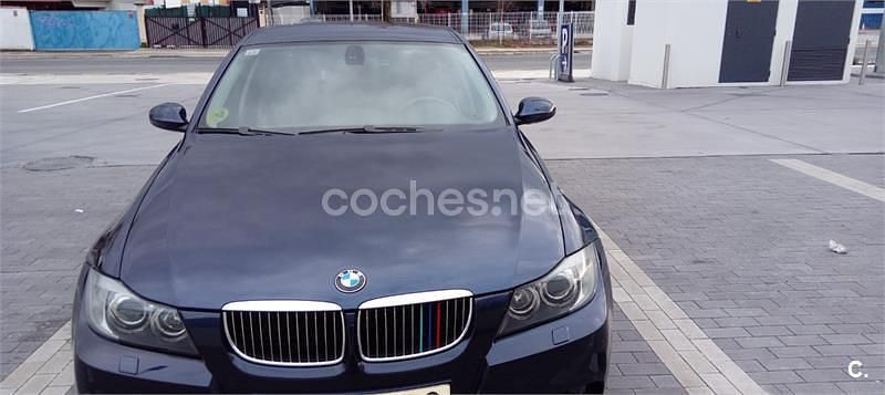 Begagnad BMW 320 163 HK (119 kW) 2008 Blå Sedan