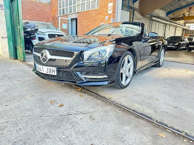 Usado Mercedes SL500 455 CV (334 kW) 2017 Negro Descapotable