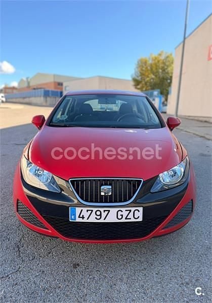 Rojo Usado 2010 Seat Ibiza Style Berlina | 4600 € (Precio justo) - Imagen 1/4